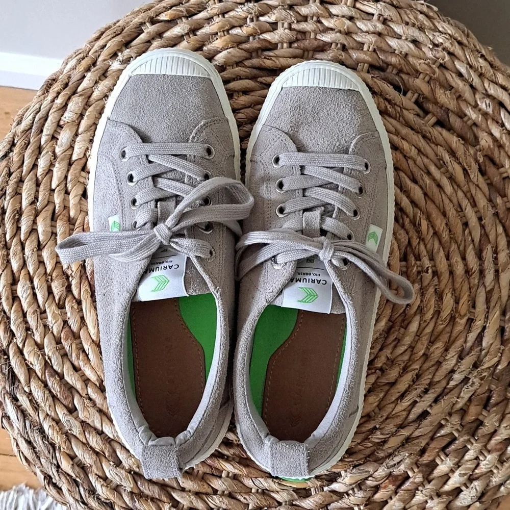 CARIUMA Womens Ona Gray Suede Low Top Casual/Athleisure Sneakers US7/EU38‎